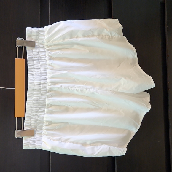 On-Track Shorts - Picture 5 of 5